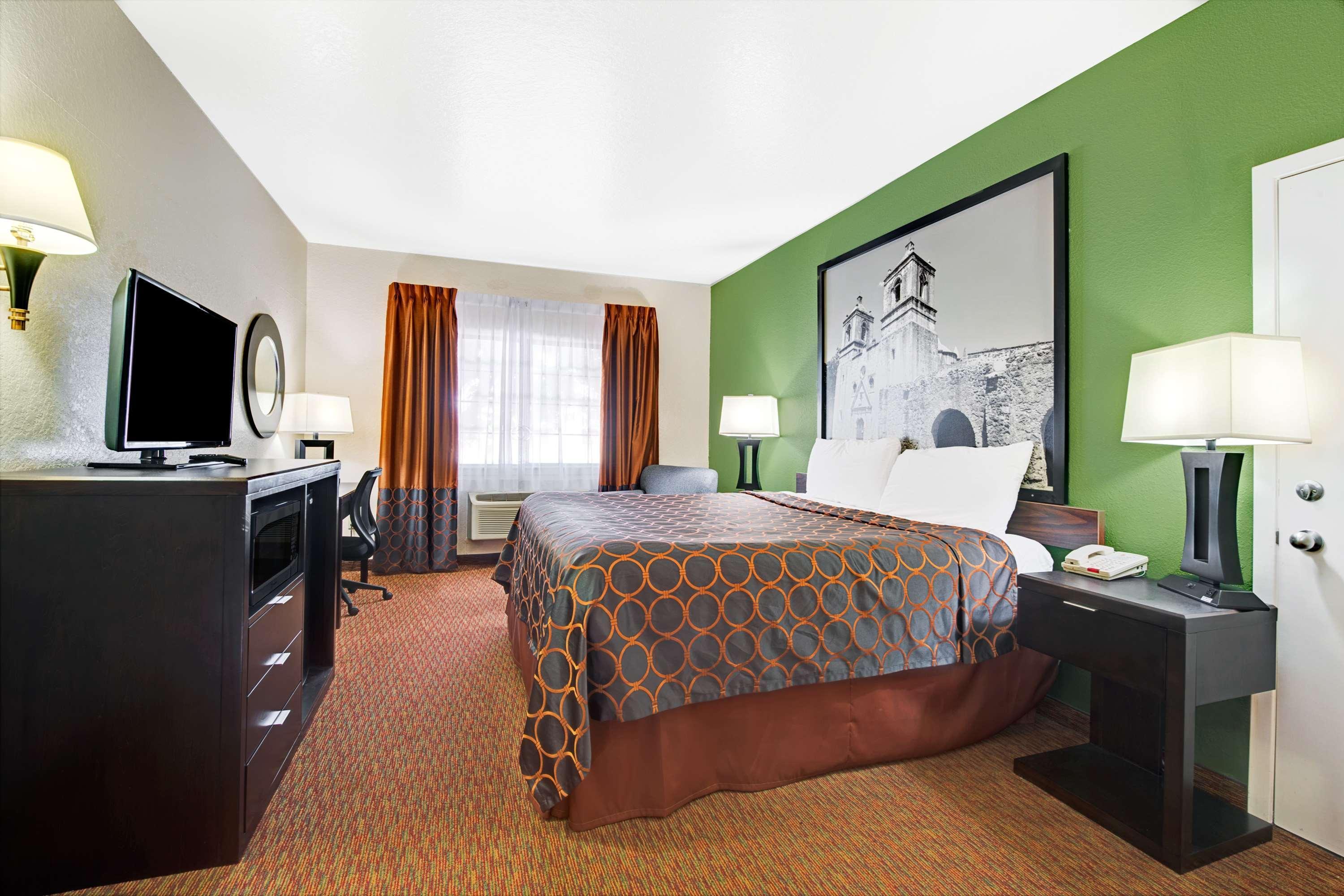 Surestay Plus By Best Western San Antonio Airport Εξωτερικό φωτογραφία