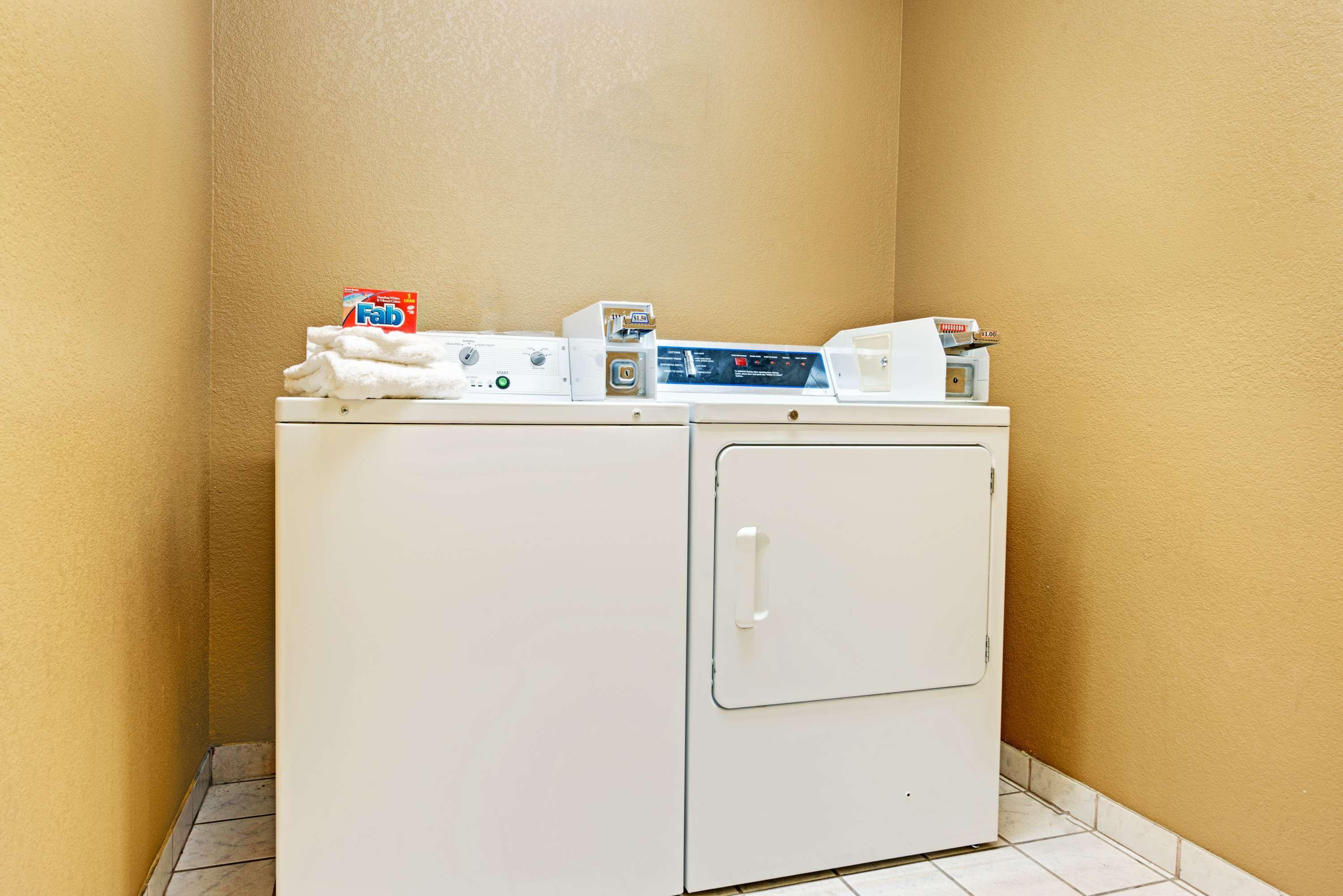 Surestay Plus By Best Western San Antonio Airport Εξωτερικό φωτογραφία
