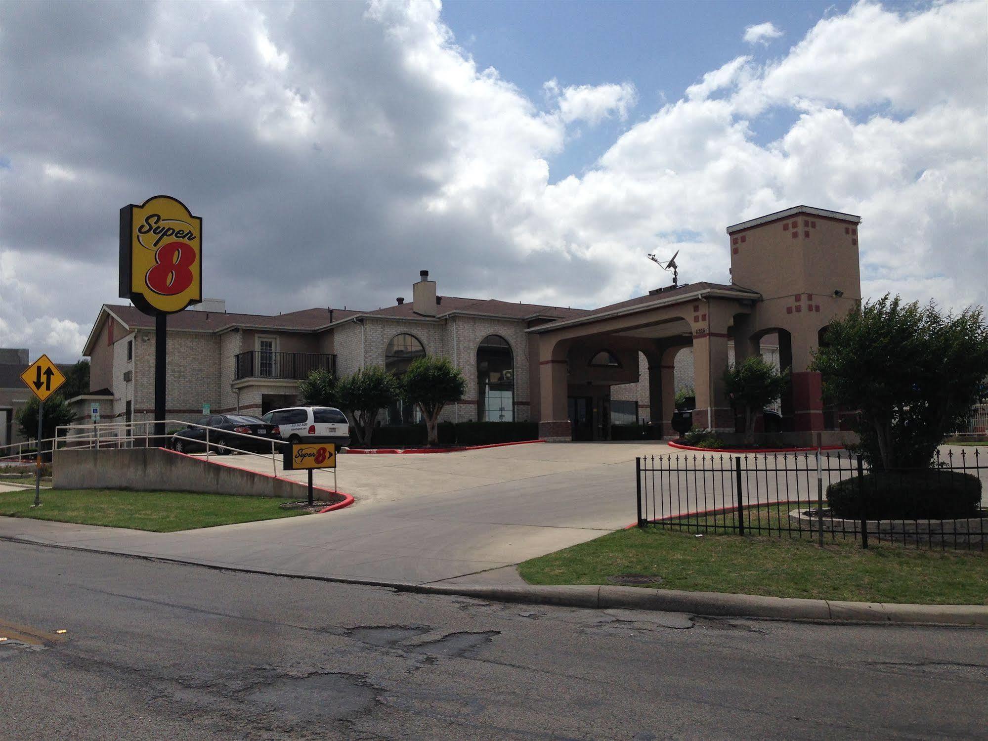 Surestay Plus By Best Western San Antonio Airport Εξωτερικό φωτογραφία