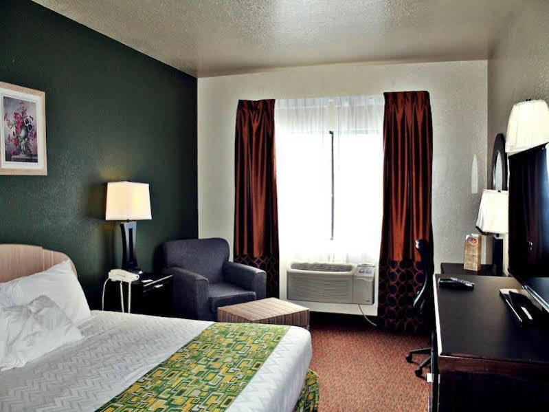 Surestay Plus By Best Western San Antonio Airport Εξωτερικό φωτογραφία